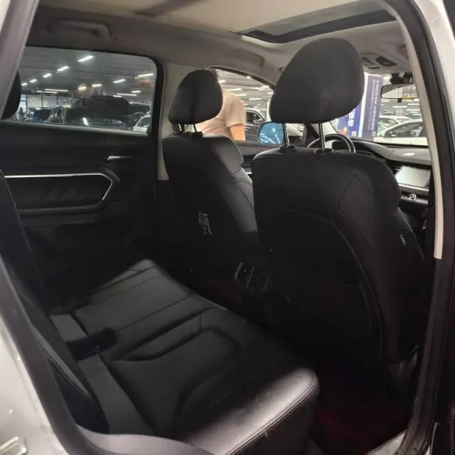 2017 Haval H6 2.0T 197HP L4 7DCT,autocango,china used car exporter,china ev exporter,chinese used car exporter,chinese used ev exporter