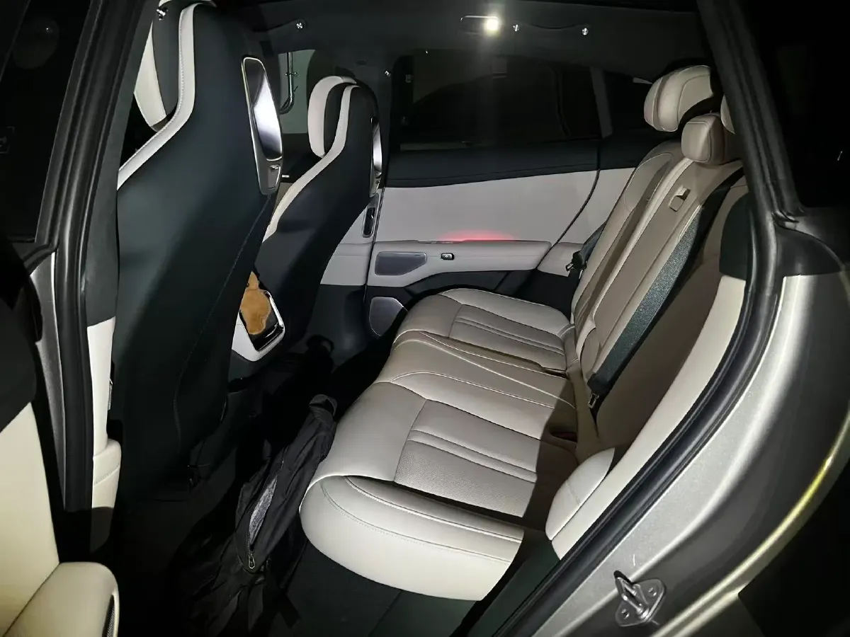 2025 MI YU7 BEV 101.7KWH,autocango,china used car exporter,china ev exporter,chinese used car exporter,chinese used ev exporter