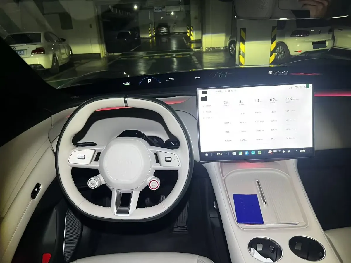 2025 MI YU7 BEV 101.7KWH,autocango,china used car exporter,china ev exporter,chinese used car exporter,chinese used ev exporter