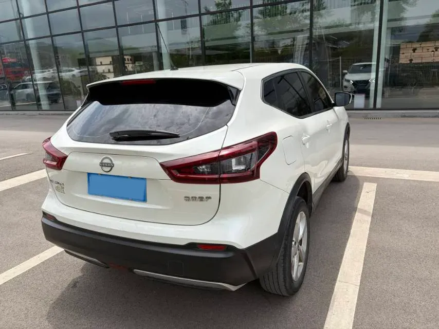 2023 Nissan Qashqai 2.0L 151HP L4 CVT,autocango,china used car exporter,china ev exporter,chinese used car exporter,chinese used ev exporter