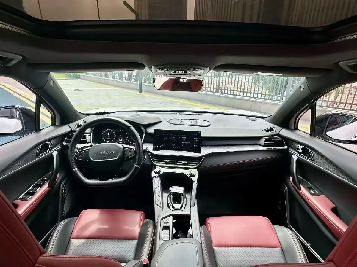 2020 LYNK&CO 06 1.5T 177HP L3 7DCT,autocango,china used car exporter,china ev exporter,chinese used car exporter,chinese used ev exporter