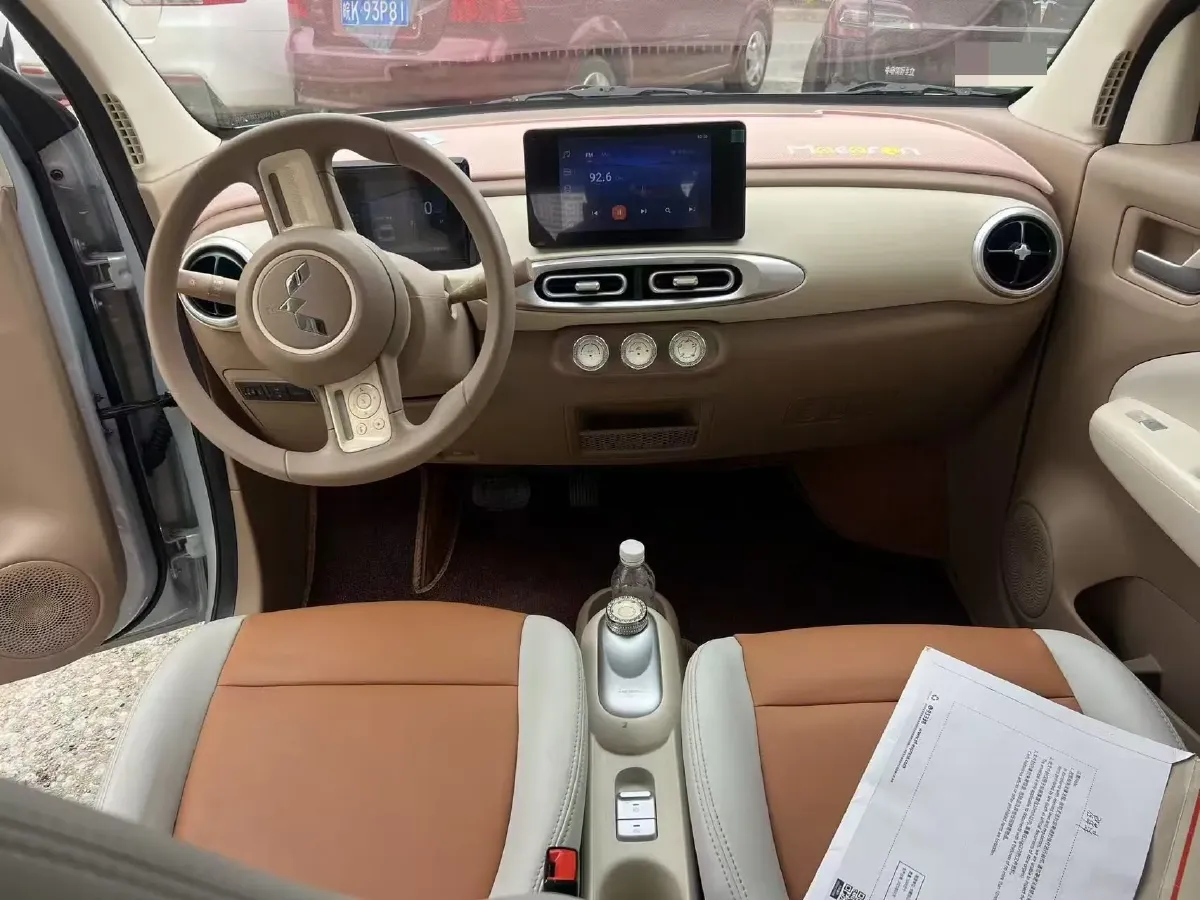 2025 WuLing HongGuang MINI EV BEV 16.2KWH,autocango,china used car exporter,china ev exporter,chinese used car exporter,chinese used ev exporter