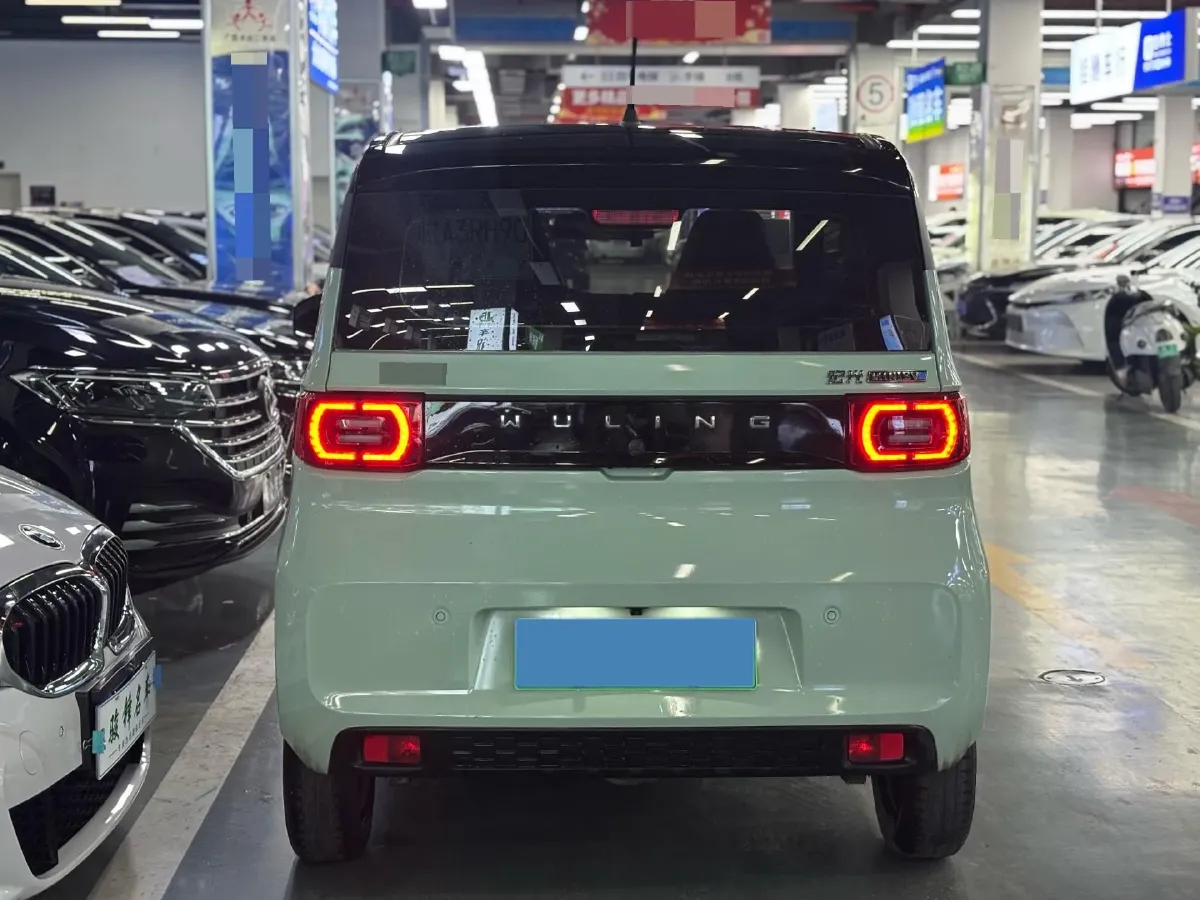 2022 WuLing HongGuang MINI EV BEV 13.9KWH,autocango,china used car exporter,china ev exporter,chinese used car exporter,chinese used ev exporter