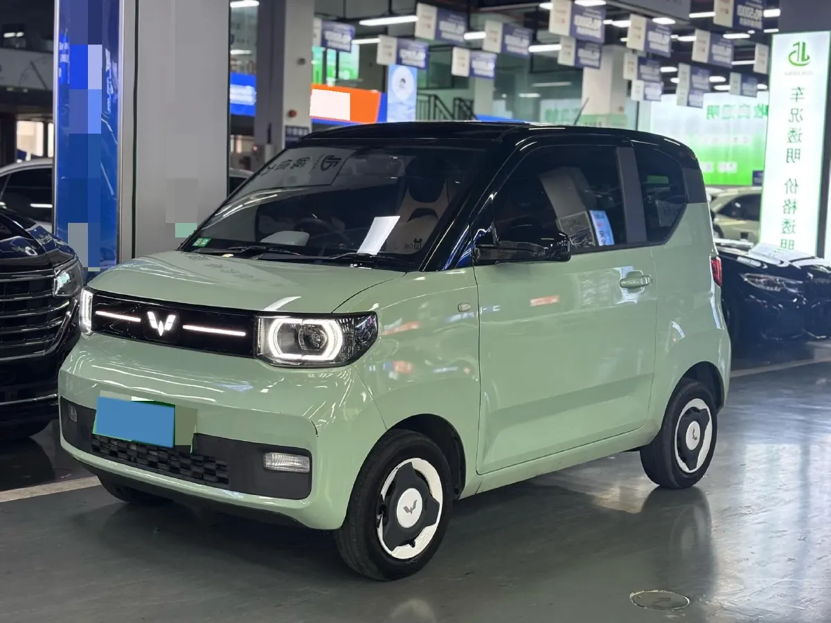2022 WuLing HongGuang MINI EV BEV 13.9KWH,autocango,china used car exporter,china ev exporter,chinese used car exporter,chinese used ev exporter