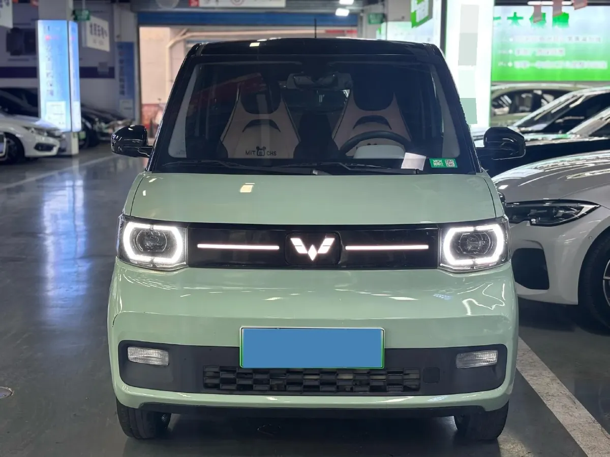 2022 WuLing HongGuang MINI EV BEV 13.9KWH,autocango,china used car exporter,china ev exporter,chinese used car exporter,chinese used ev exporter