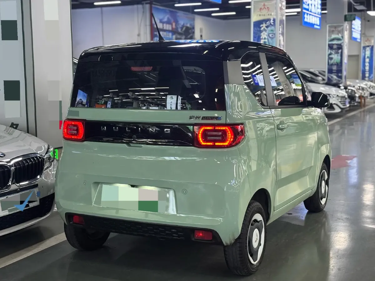 2022 WuLing HongGuang MINI EV BEV 13.9KWH,autocango,china used car exporter,china ev exporter,chinese used car exporter,chinese used ev exporter