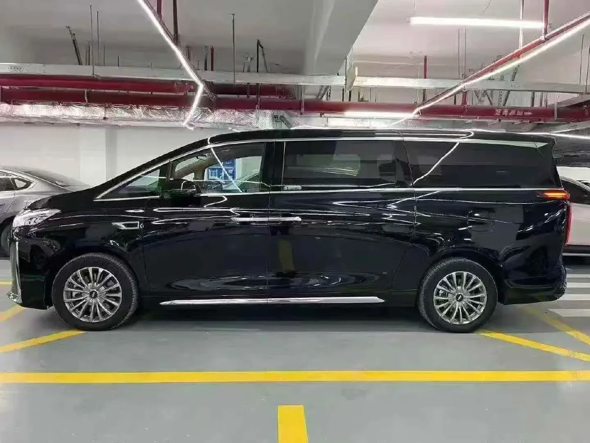 2024 Voyah ZhuiGuang 1.5T 136HP L4 PHEV 43KWH,autocango,china used car exporter,china ev exporter,chinese used car exporter,chinese used ev exporter