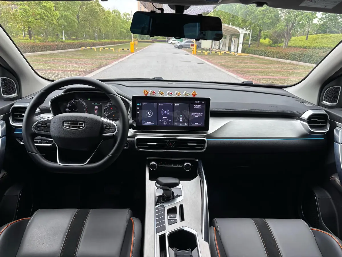 2024 Geely Coolray 1.5T 181HP L4 7DCT,autocango,china used car exporter,china ev exporter,chinese used car exporter,chinese used ev exporter