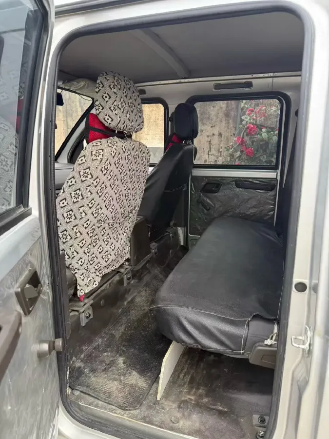 2021 NLM Motor QiTeng M70 1.5L 122HP L4 5MT,autocango,china used car exporter,china ev exporter,chinese used car exporter,chinese used ev exporter