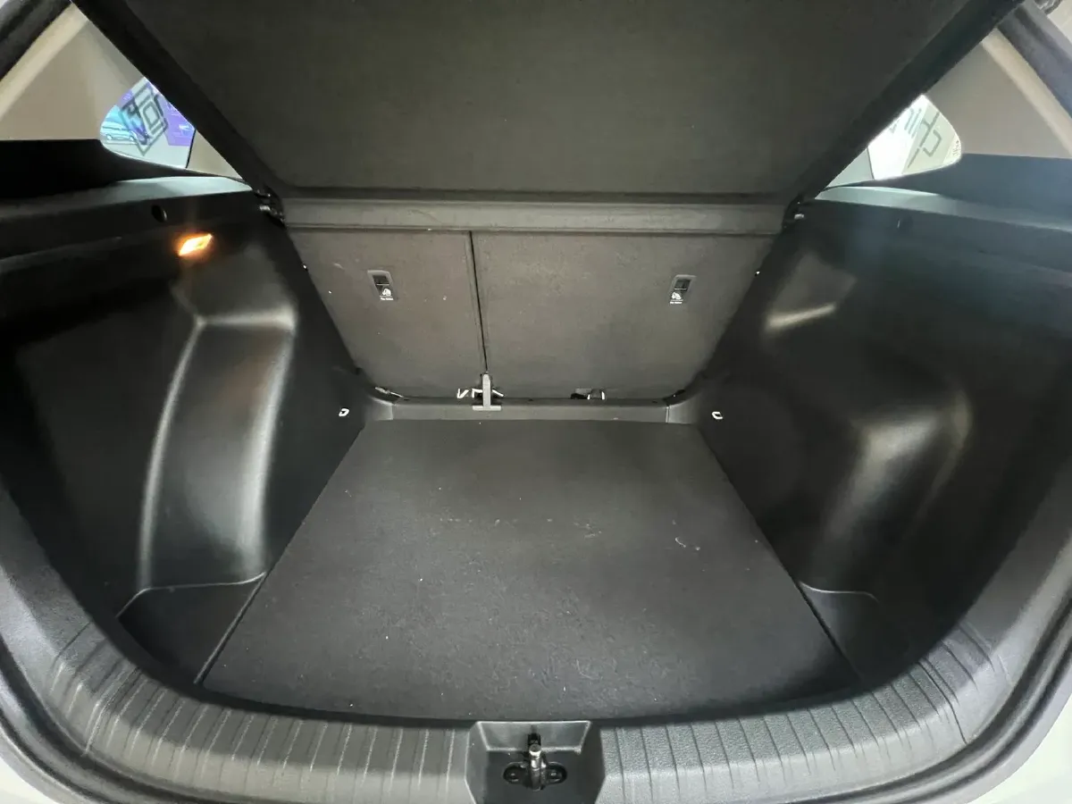 2023 Skoda Kamiq 1.5L 112HP L4 6AT,autocango,china used car exporter,china ev exporter,chinese used car exporter,chinese used ev exporter