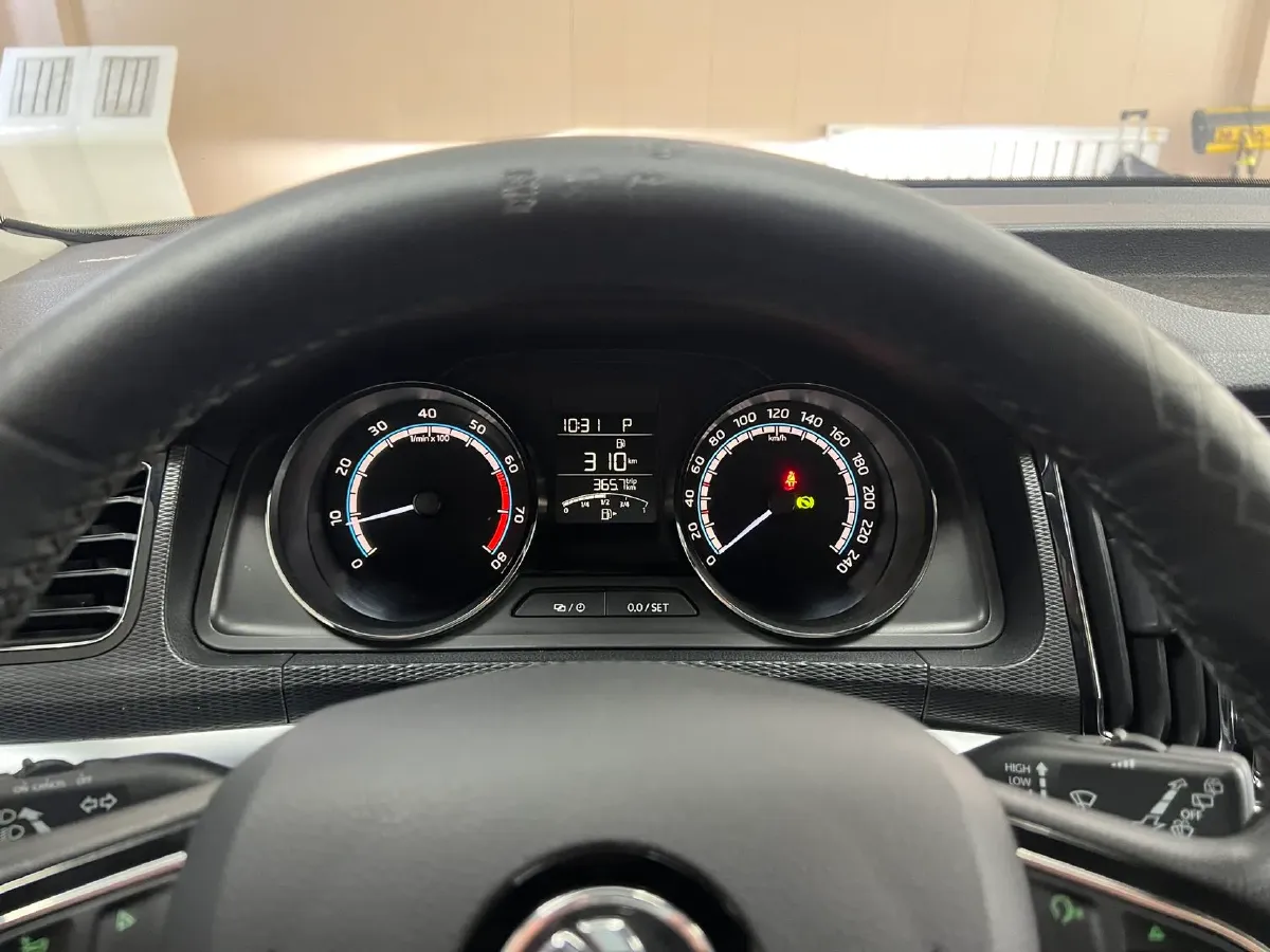 2023 Skoda Kamiq 1.5L 112HP L4 6AT,autocango,china used car exporter,china ev exporter,chinese used car exporter,chinese used ev exporter