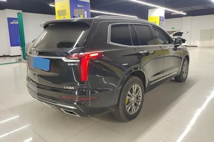 2022 Cadillac XT6 2.0T 237HP L4 9AT,autocango,china used car exporter,china ev exporter,chinese used car exporter,chinese used ev exporter
