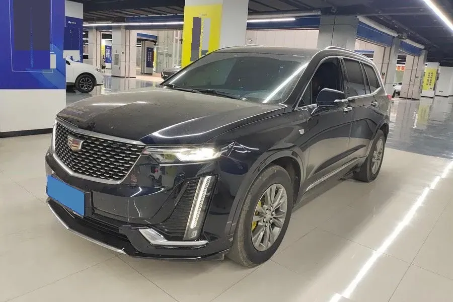 2022 Cadillac XT6 2.0T 237HP L4 9AT,autocango,china used car exporter,china ev exporter,chinese used car exporter,chinese used ev exporter