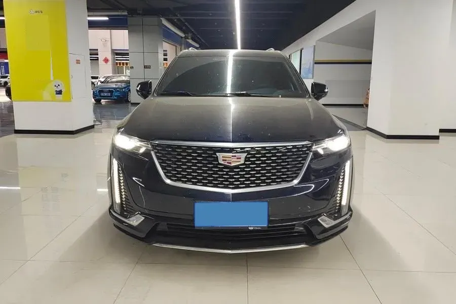 2022 Cadillac XT6 2.0T 237HP L4 9AT,autocango,china used car exporter,china ev exporter,chinese used car exporter,chinese used ev exporter