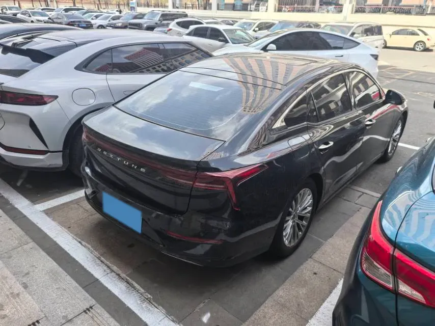2021 Bestune B70 1.5T 169HP L4 7DCT,autocango,china used car exporter,china ev exporter,chinese used car exporter,chinese used ev exporter