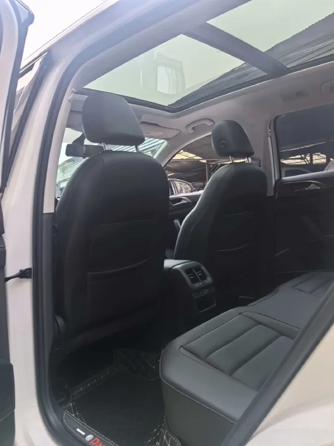 2022 Volkswagen Tharu 1.4T 150HP L4 7DCT,autocango,china used car exporter,china ev exporter,chinese used car exporter,chinese used ev exporter