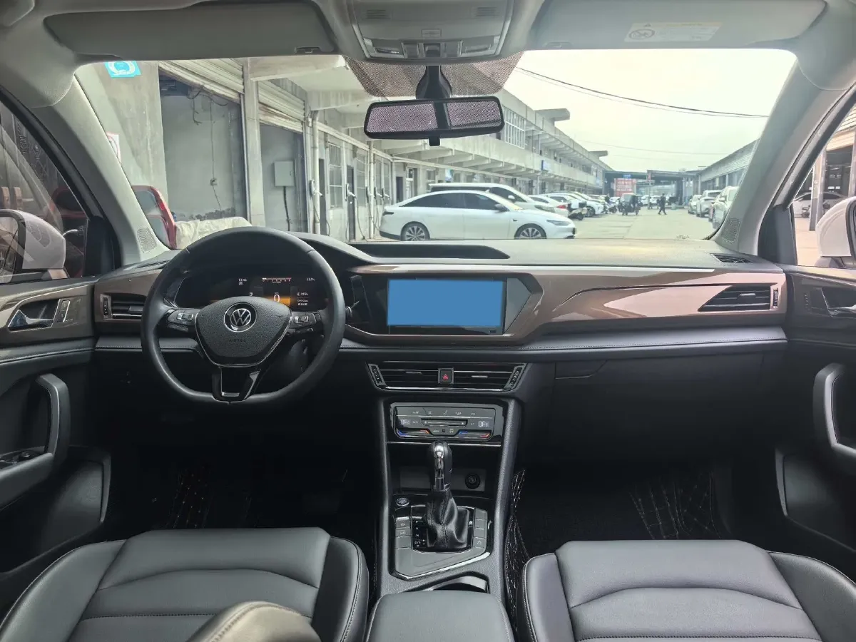 2022 Volkswagen Tharu 1.4T 150HP L4 7DCT,autocango,china used car exporter,china ev exporter,chinese used car exporter,chinese used ev exporter