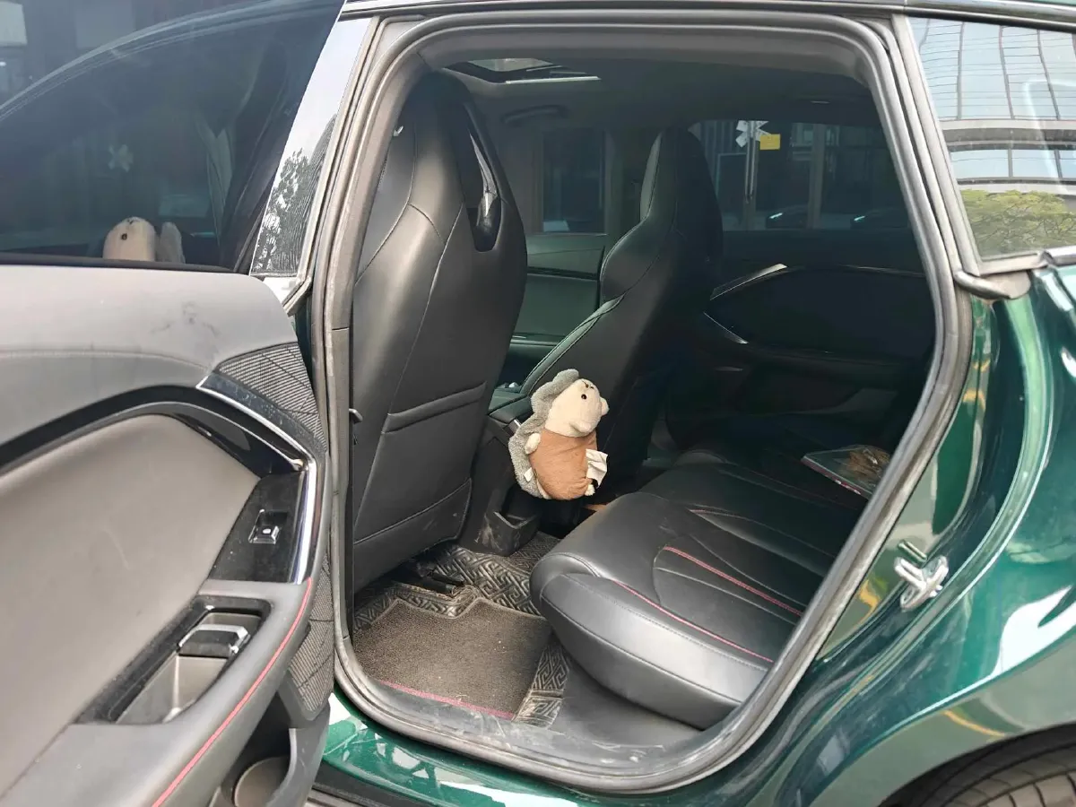 2023 MG 7 2.0T 261HP L4 9AT,autocango,china used car exporter,china ev exporter,chinese used car exporter,chinese used ev exporter