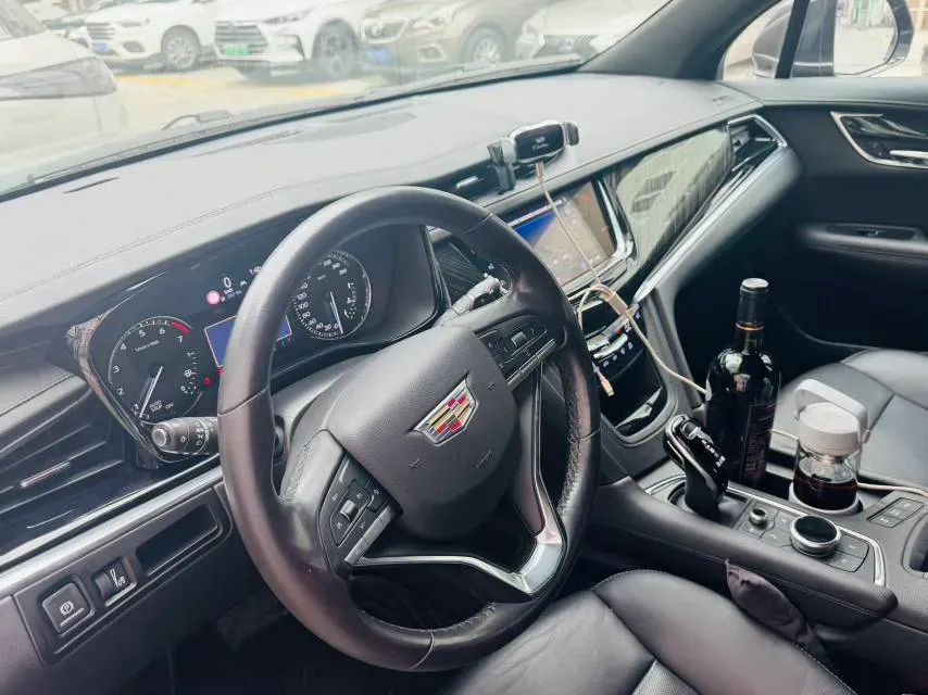 2019 Cadillac CT6 2.0T 241HP L4 10AT,autocango,china used car exporter,china ev exporter,chinese used car exporter,chinese used ev exporter