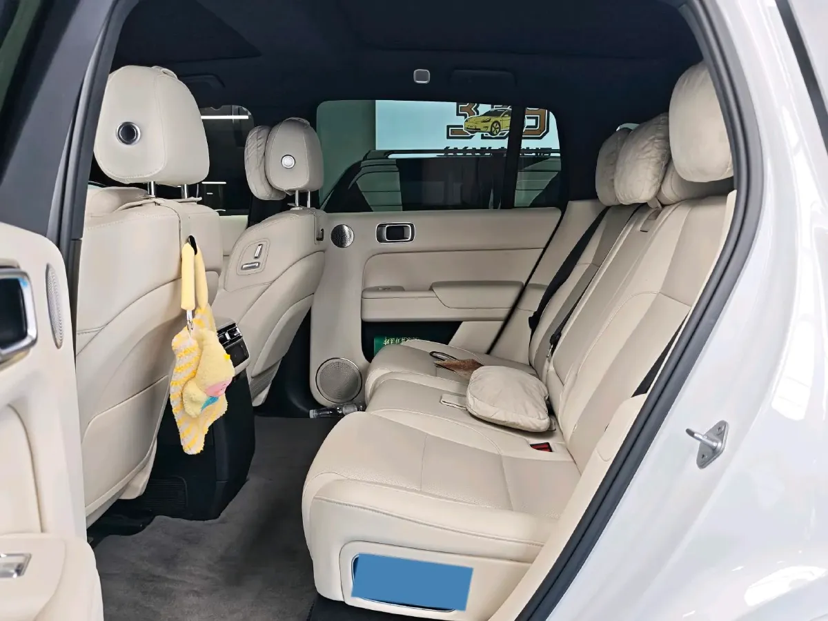 2024 Li L8 Range Extended 154HP REEV 42.8KWH,autocango,china used car exporter,china ev exporter,chinese used car exporter,chinese used ev exporter