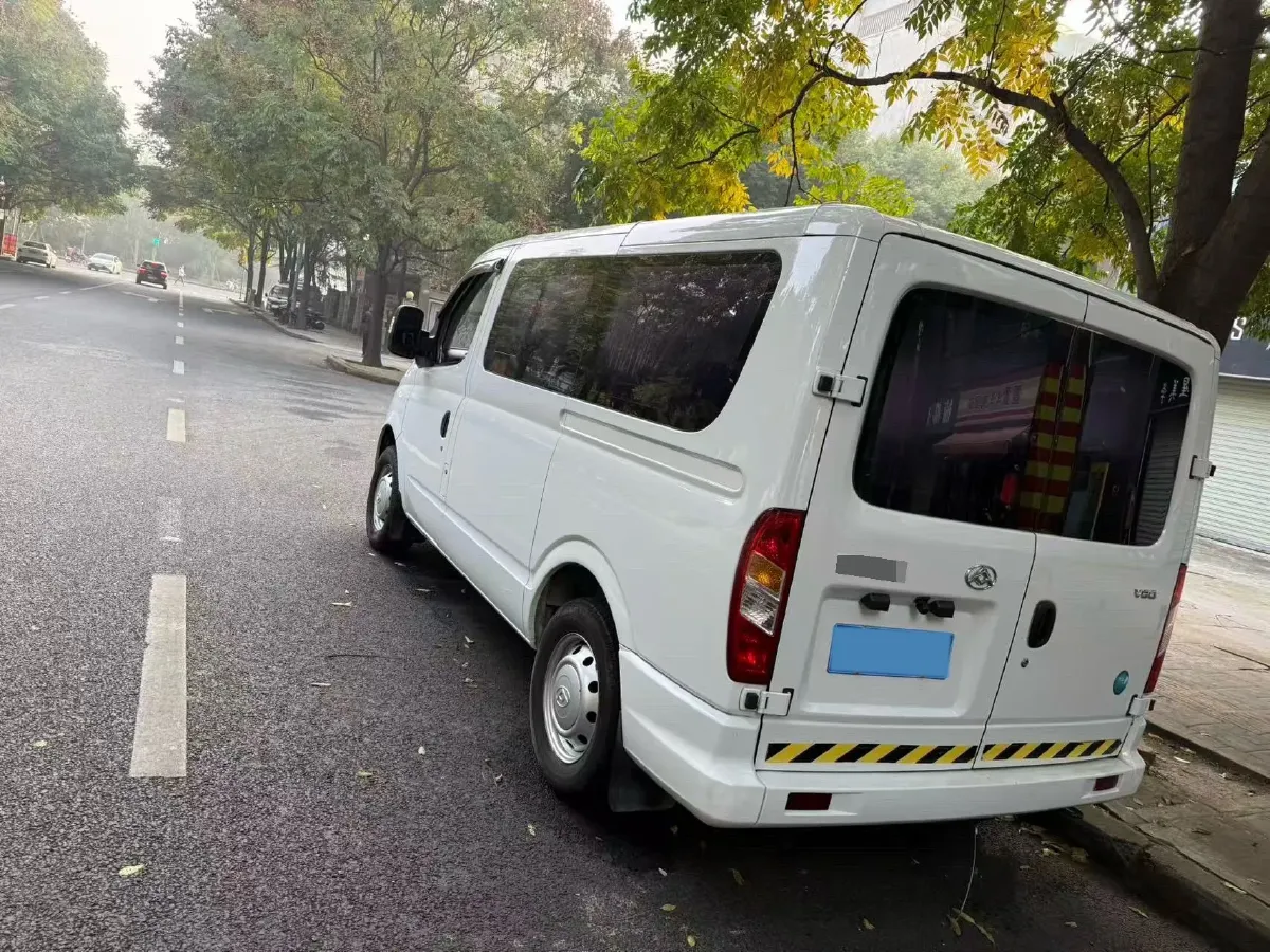 2021 MAXUS XinTu V80 2.0T 139HP L4 6MT,autocango,china used car exporter,china ev exporter,chinese used car exporter,chinese used ev exporter