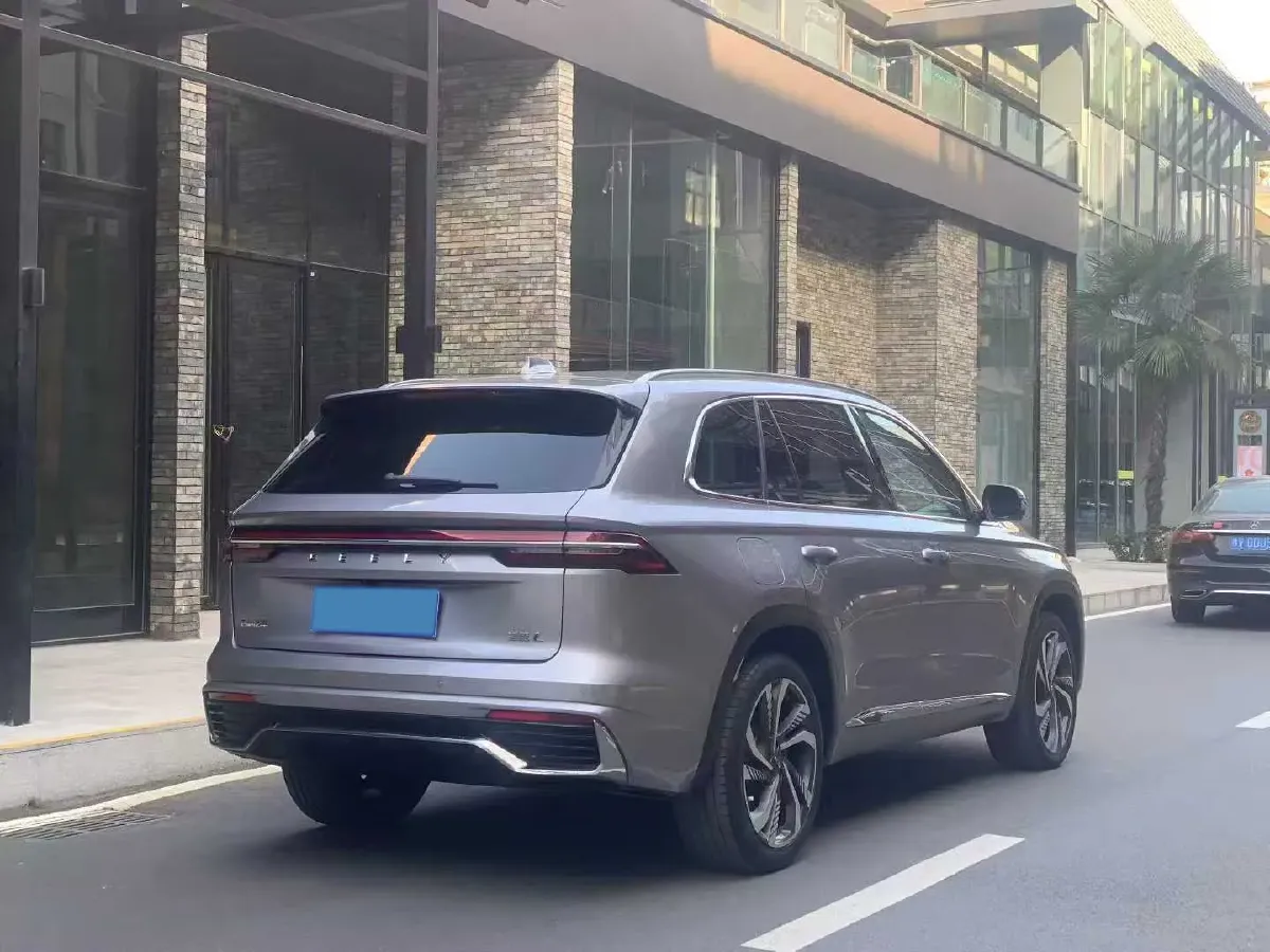 2023 Geely Monjaro 2.0T 238HP L4 8AT,autocango,china used car exporter,china ev exporter,chinese used car exporter,chinese used ev exporter