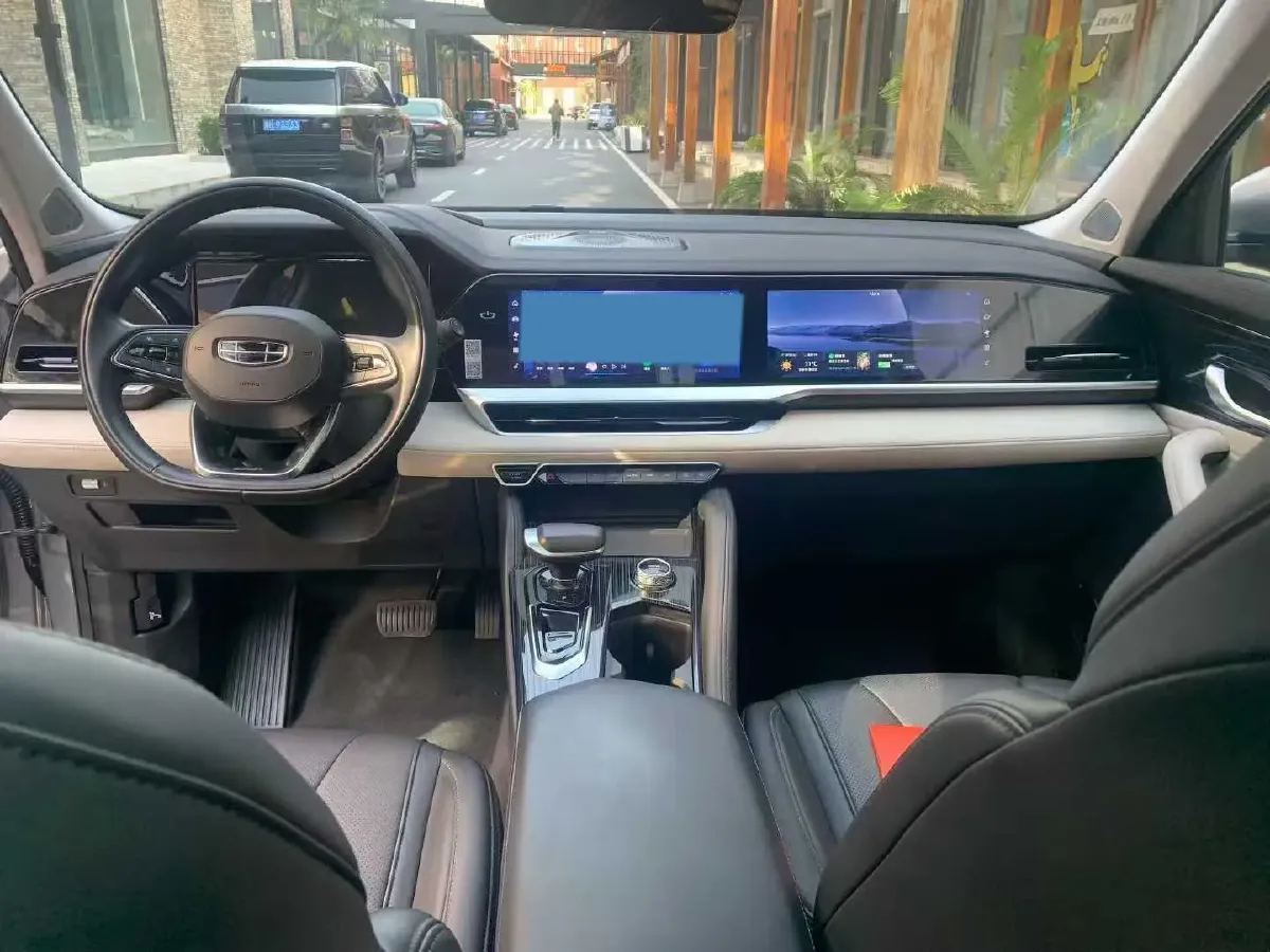 2023 Geely Monjaro 2.0T 238HP L4 8AT,autocango,china used car exporter,china ev exporter,chinese used car exporter,chinese used ev exporter