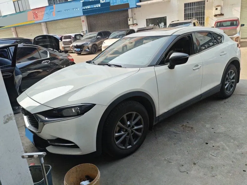 2020 Mazda CX-4 2.0L 158HP L4 6AT,autocango,china used car exporter,china ev exporter,chinese used car exporter,chinese used ev exporter