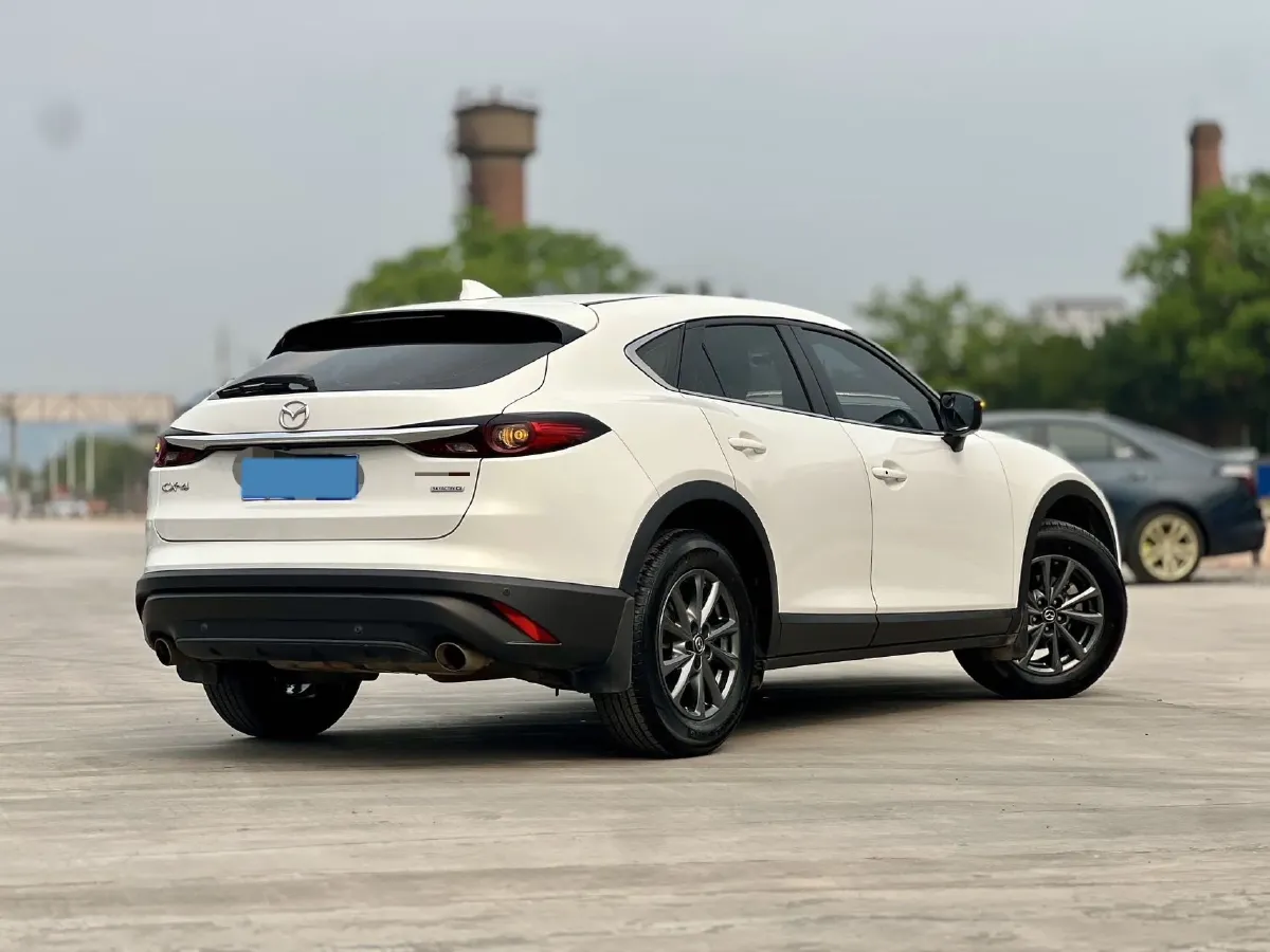 2020 Mazda CX-4 2.0L 158HP L4 6AT,autocango,china used car exporter,china ev exporter,chinese used car exporter,chinese used ev exporter