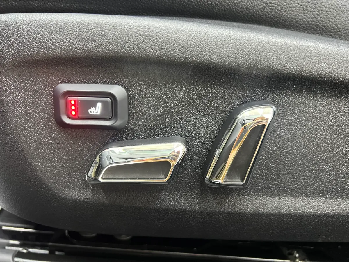 2023 Mazda CX-50 2.0L 155HP L4 6AT,autocango,china used car exporter,china ev exporter,chinese used car exporter,chinese used ev exporter