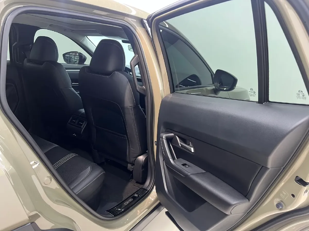 2023 Mazda CX-50 2.0L 155HP L4 6AT,autocango,china used car exporter,china ev exporter,chinese used car exporter,chinese used ev exporter