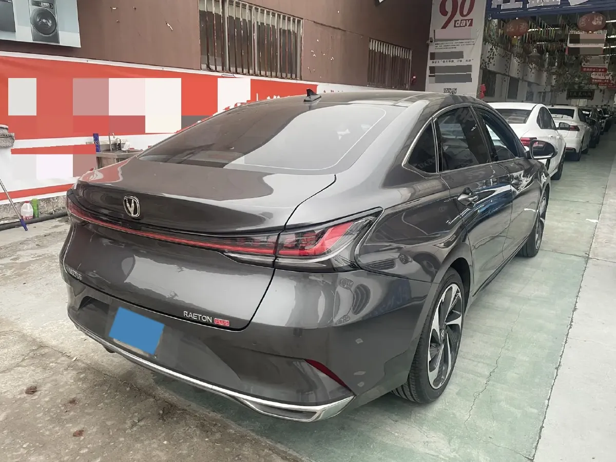 2023 ChangAn Raeton Plus 1.5T 188HP L4 7DCT,autocango,china used car exporter,china ev exporter,chinese used car exporter,chinese used ev exporter