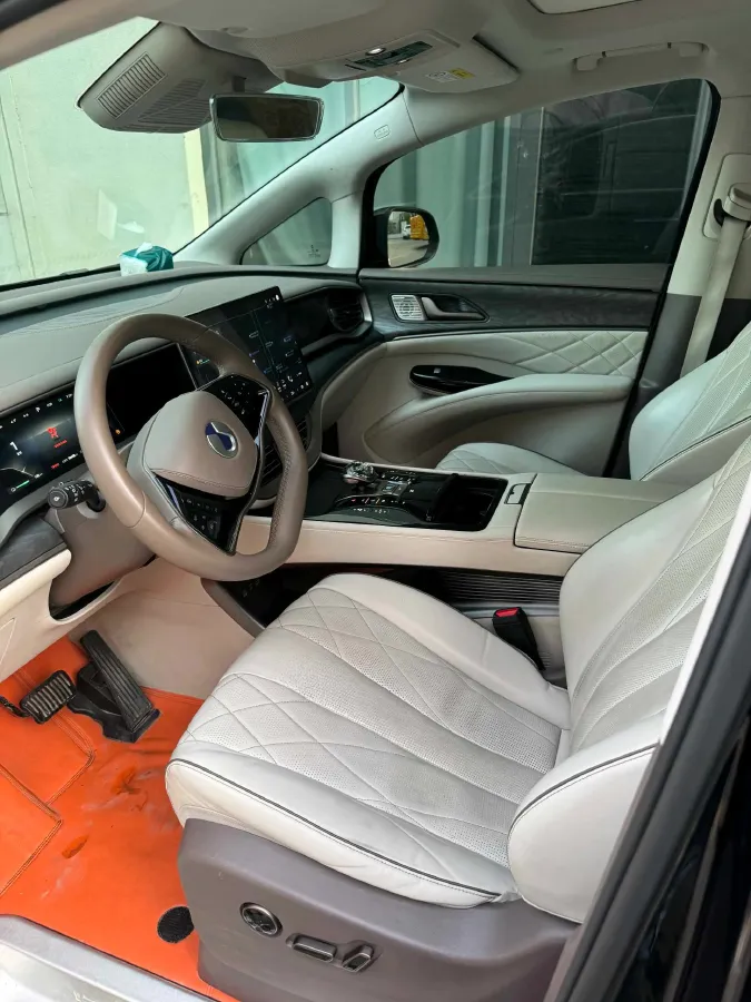 2022 HongQi HS7 3.0T 337HP V6 8AT,autocango,china used car exporter,china ev exporter,chinese used car exporter,chinese used ev exporter