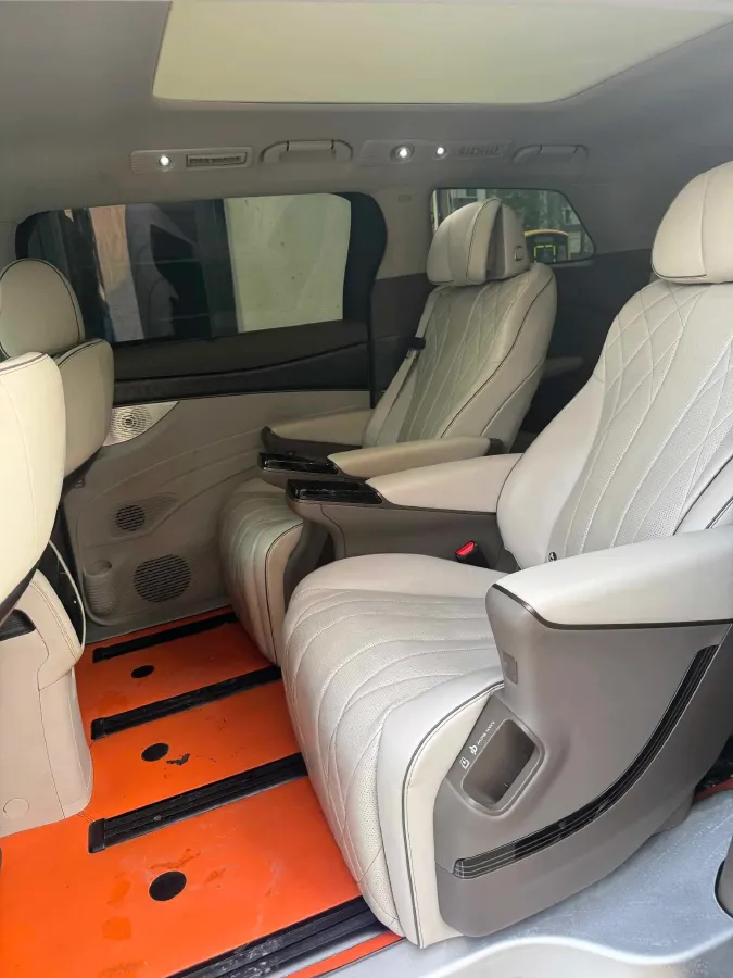 2022 HongQi HS7 3.0T 337HP V6 8AT,autocango,china used car exporter,china ev exporter,chinese used car exporter,chinese used ev exporter