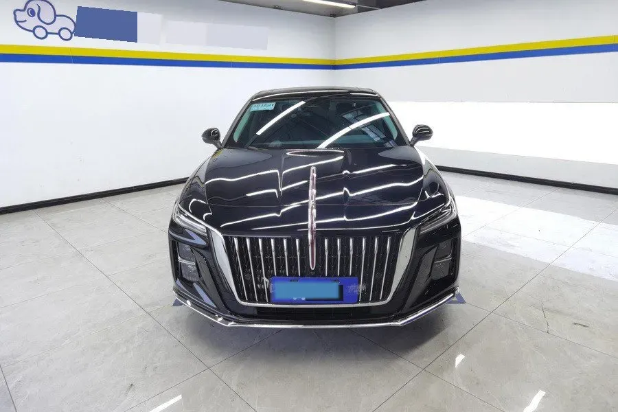 2025 HongQi H5 1.5T 169HP L4 1DHT Hybrid,autocango,china used car exporter,china ev exporter,chinese used car exporter,chinese used ev exporter
