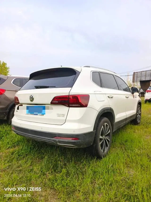 2019 MINI MINI 1.5T 102HP L3 7DCT,autocango,china used car exporter,china ev exporter,chinese used car exporter,chinese used ev exporter