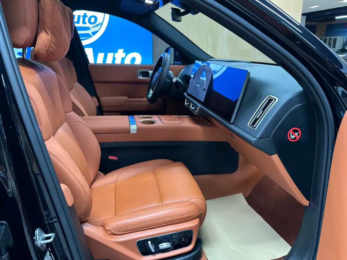 2023 Li L7 Range Extended 154HP REEV 40.9KWH,autocango,china used car exporter,china ev exporter,chinese used car exporter,chinese used ev exporter