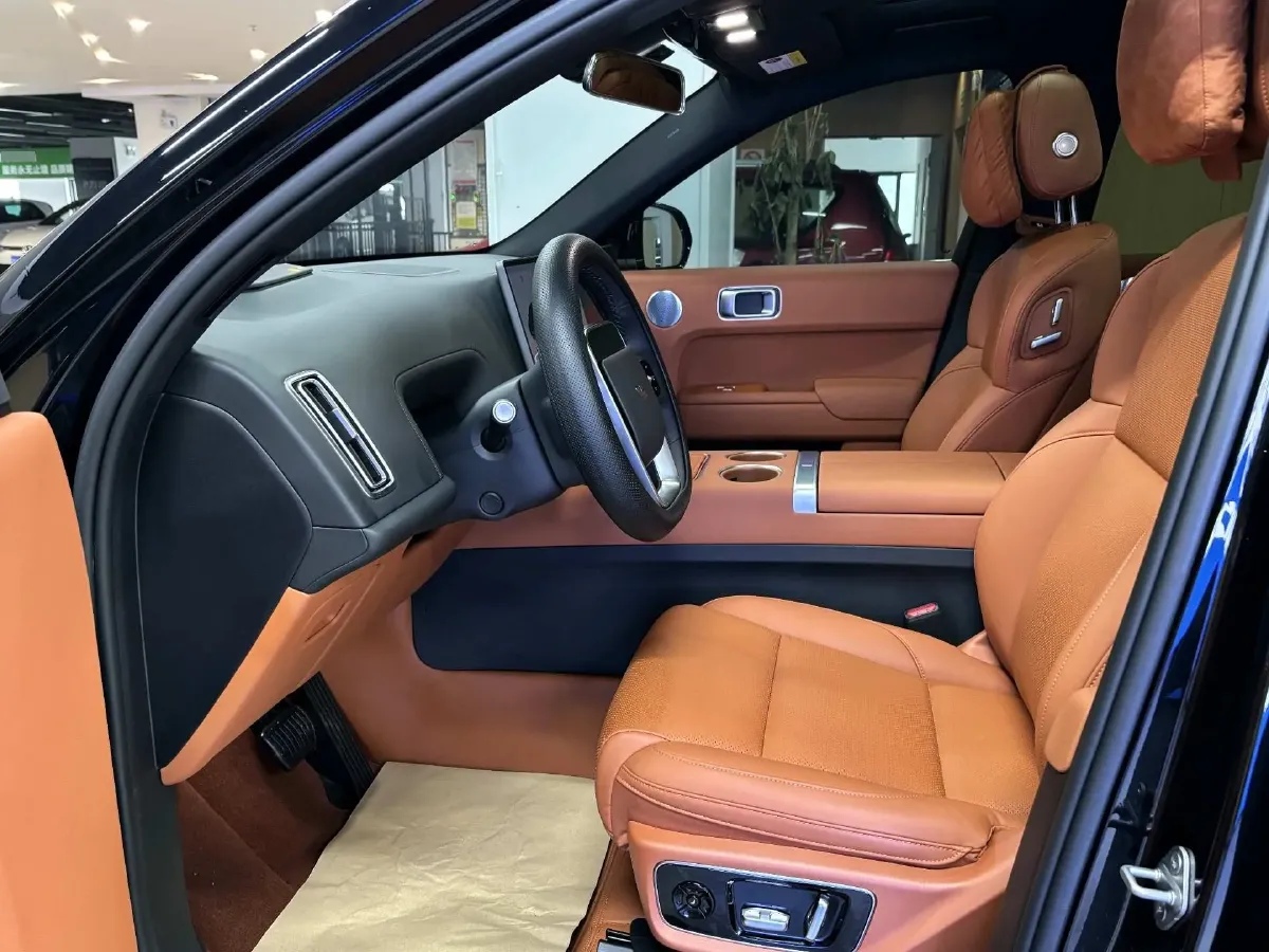 2023 Li L7 Range Extended 154HP REEV 40.9KWH,autocango,china used car exporter,china ev exporter,chinese used car exporter,chinese used ev exporter