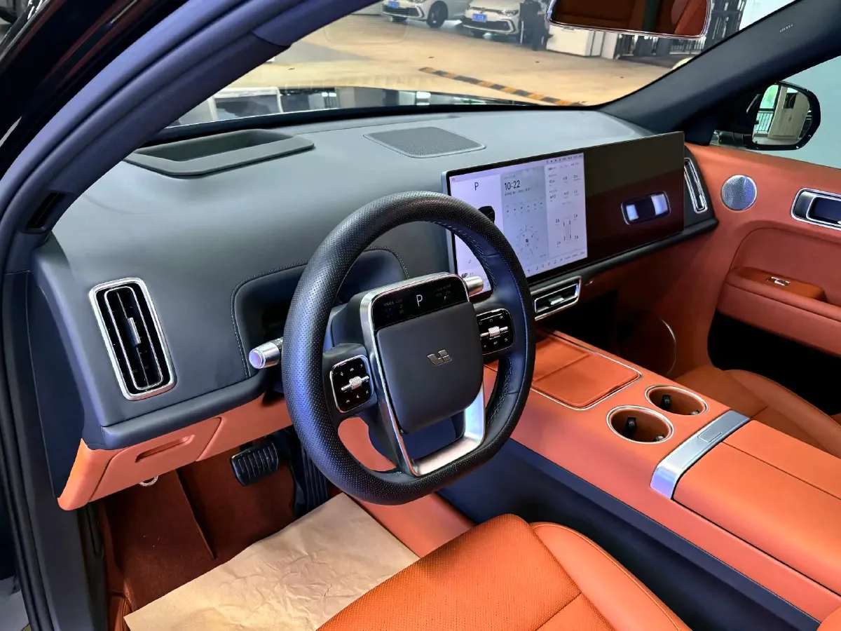 2023 Li L7 Range Extended 154HP REEV 40.9KWH,autocango,china used car exporter,china ev exporter,chinese used car exporter,chinese used ev exporter