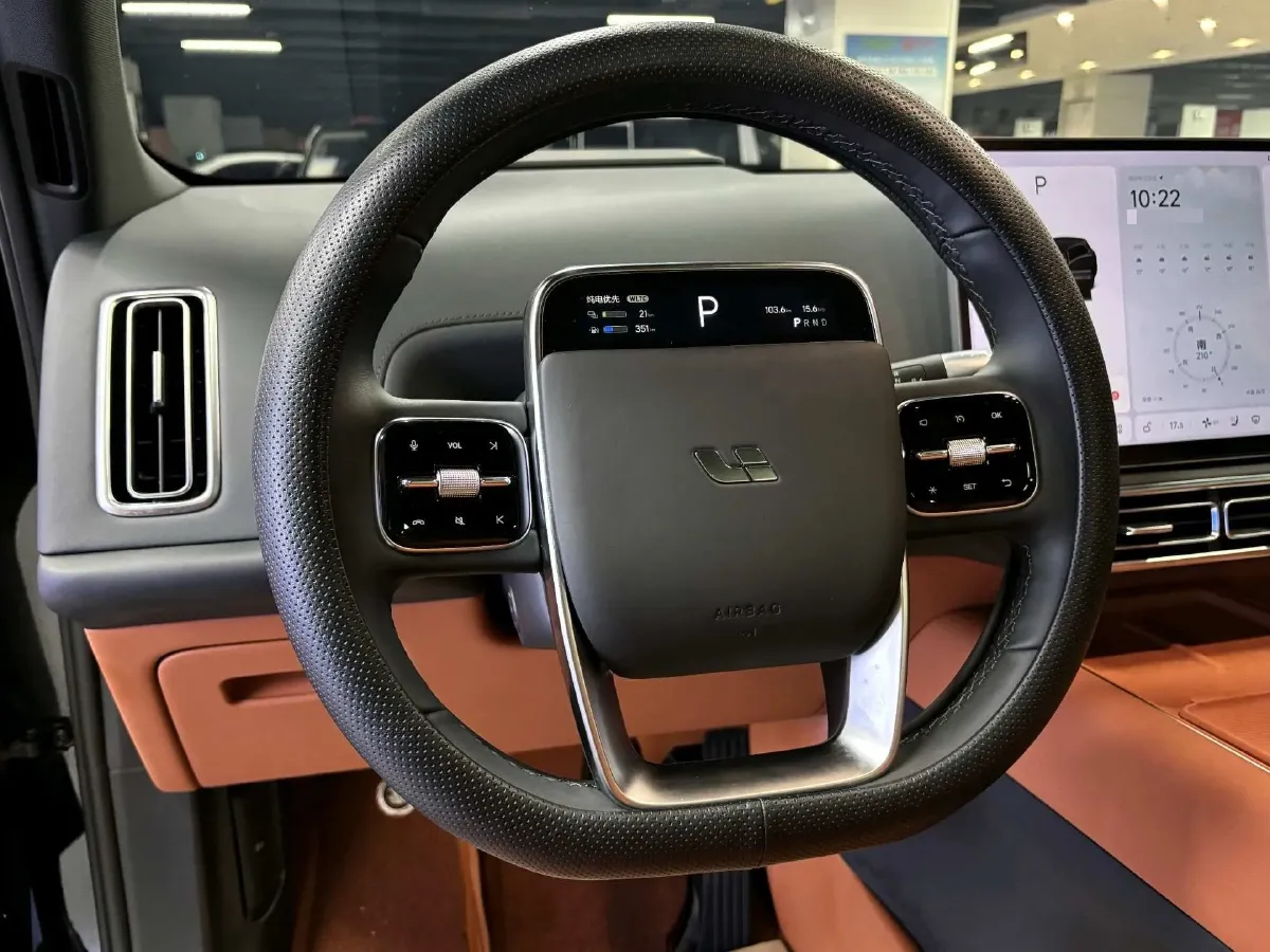 2023 Li L7 Range Extended 154HP REEV 40.9KWH,autocango,china used car exporter,china ev exporter,chinese used car exporter,chinese used ev exporter