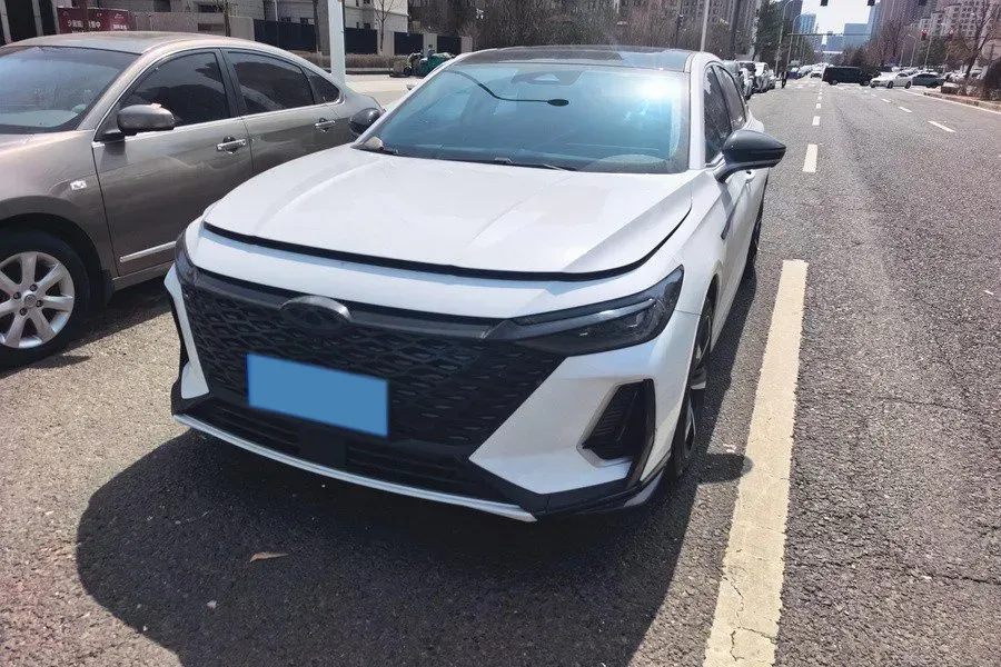 2024 Chery Arrizo 8 1.6T 197HP L4 7DCT,autocango,china used car exporter,china ev exporter,chinese used car exporter,chinese used ev exporter