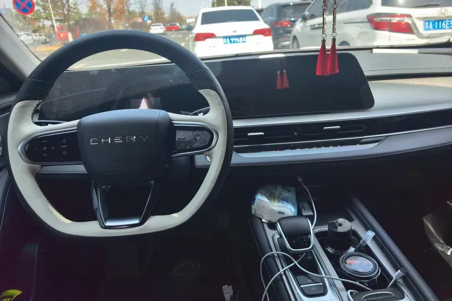 2024 Chery Arrizo 8 1.6T 197HP L4 7DCT,autocango,china used car exporter,china ev exporter,chinese used car exporter,chinese used ev exporter