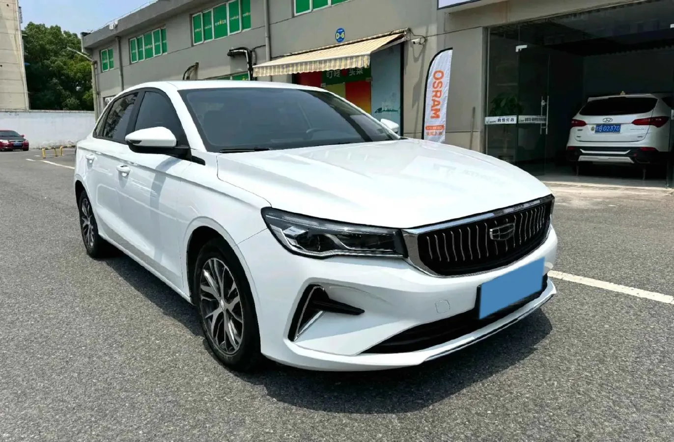 2025 Geely Emgrand 1.5L 127HP L4 CVT,autocango,china used car exporter,china ev exporter,chinese used car exporter,chinese used ev exporter