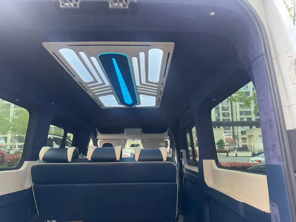 2022 MAXUS XinTu V90 2.0T 150HP L4 6AT,autocango,china used car exporter,china ev exporter,chinese used car exporter,chinese used ev exporter