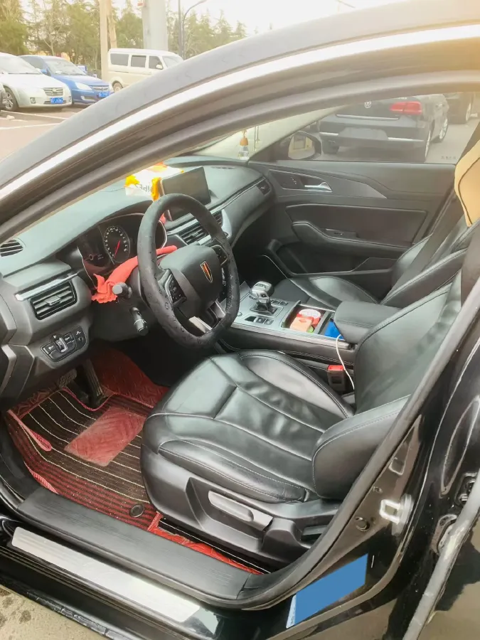 2022 HongQi H5 1.5T 169HP L4 7DCT,autocango,china used car exporter,china ev exporter,chinese used car exporter,chinese used ev exporter