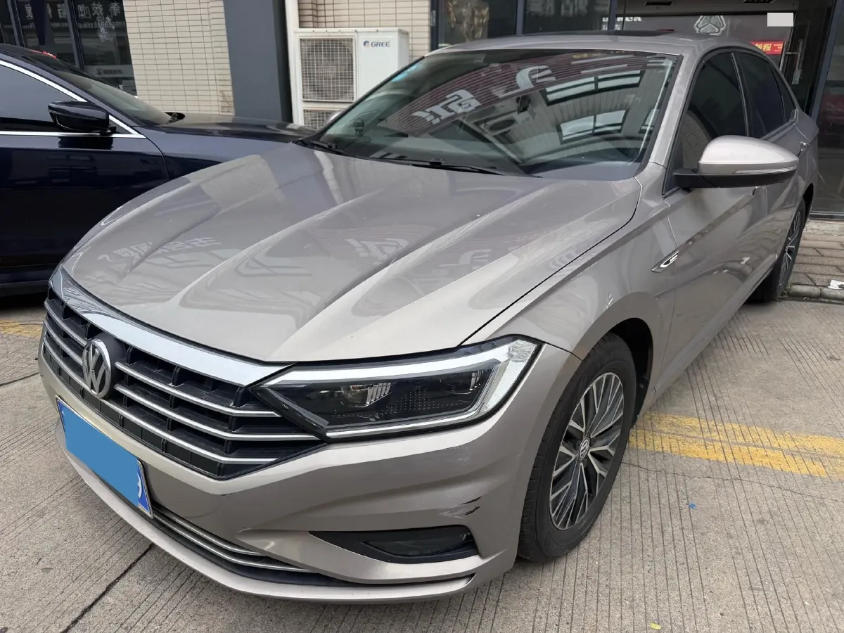 2020 Volkswagen Sagitar 1.2T 116HP L4 7DCT,autocango,china used car exporter,china ev exporter,chinese used car exporter,chinese used ev exporter
