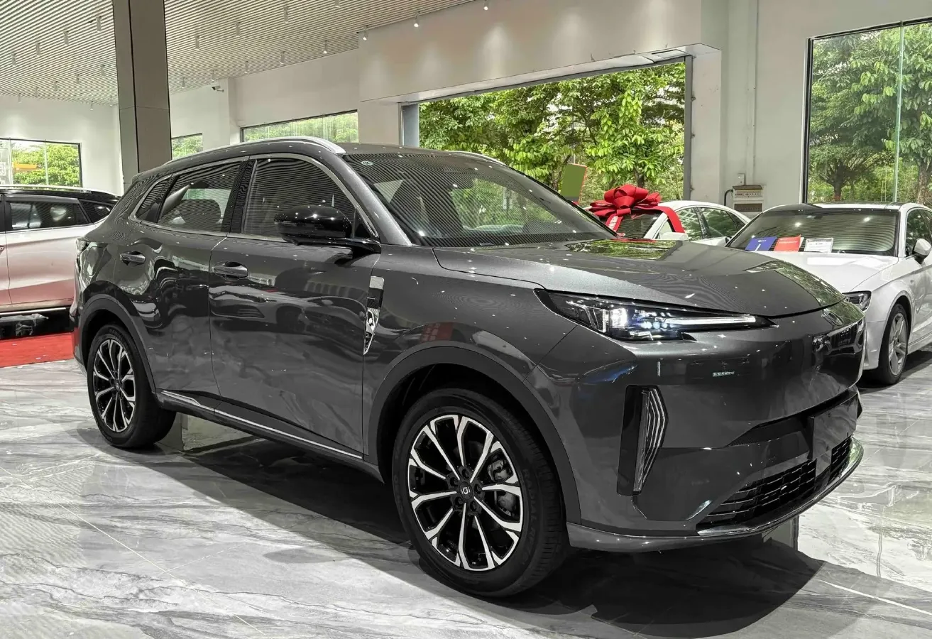 2025 ChangAn QiYuan Q05 Classic 1.5L 98HP L4 E-CVT PHEV 18.4KWH,autocango,china used car exporter,china ev exporter,chinese used car exporter,chinese used ev exporter