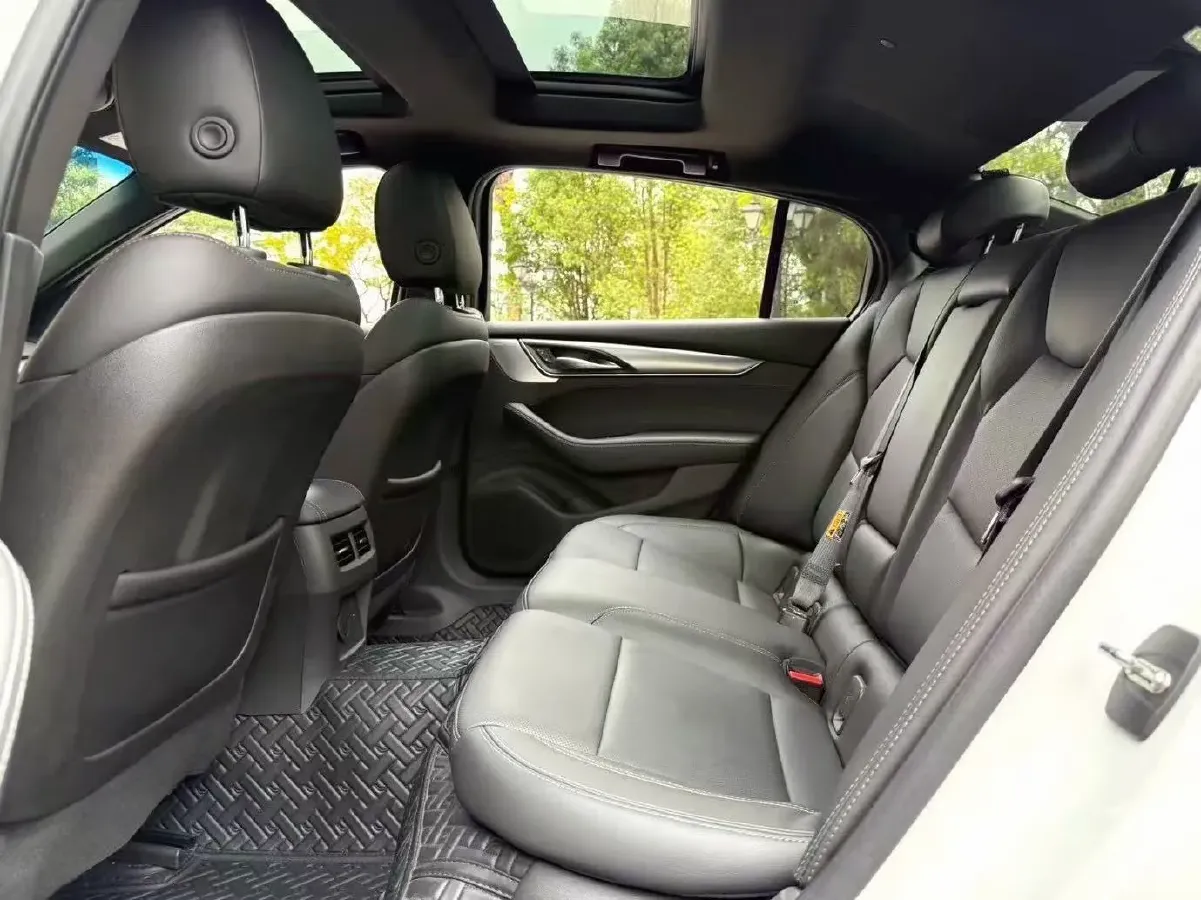 2021 Cadillac CT5 2.0T 237HP L4 10AT,autocango,china used car exporter,china ev exporter,chinese used car exporter,chinese used ev exporter