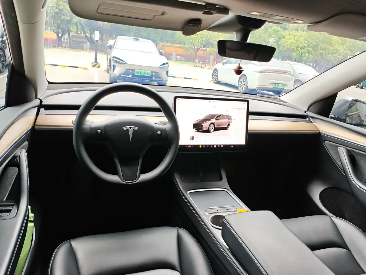 2022 Tesla Model Y BEV 60KWH,autocango,china used car exporter,china ev exporter,chinese used car exporter,chinese used ev exporter