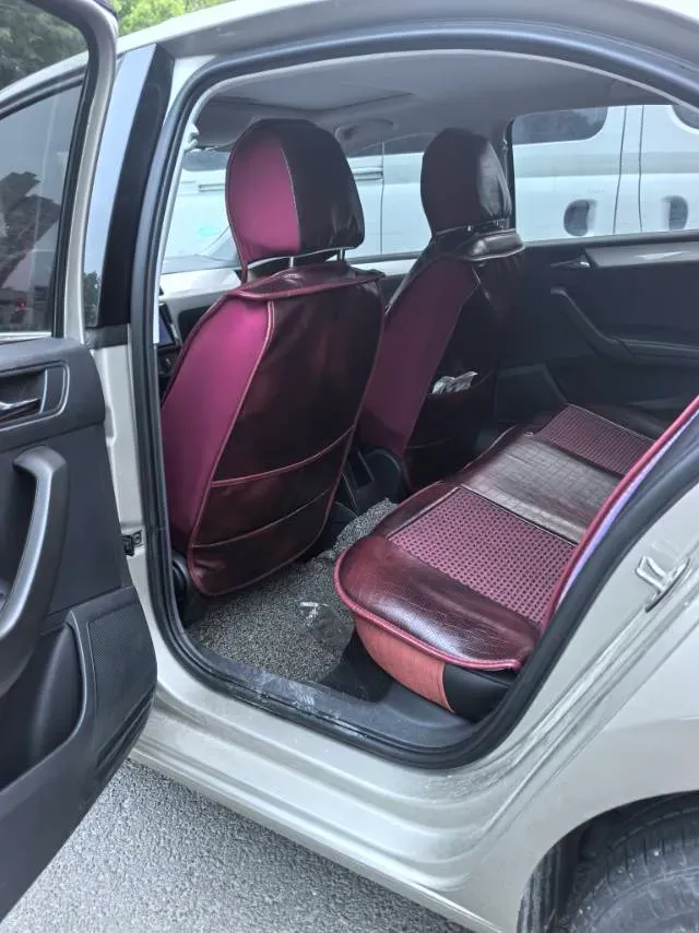 2019 SWM G01 1.5T 156HP L4 6AT,autocango,china used car exporter,china ev exporter,chinese used car exporter,chinese used ev exporter